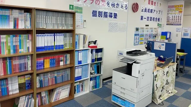 57031_個別指導塾サクラサクセス 個別指導塾 米子永江教室_教室内