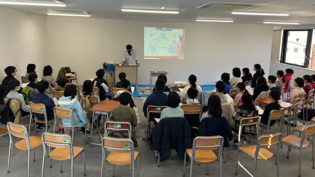 進学教室 浜学園_98_学園前教室_教室の様子(6)