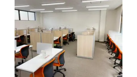個別教室トライ_61106_屋代駅前校_教室内(02)