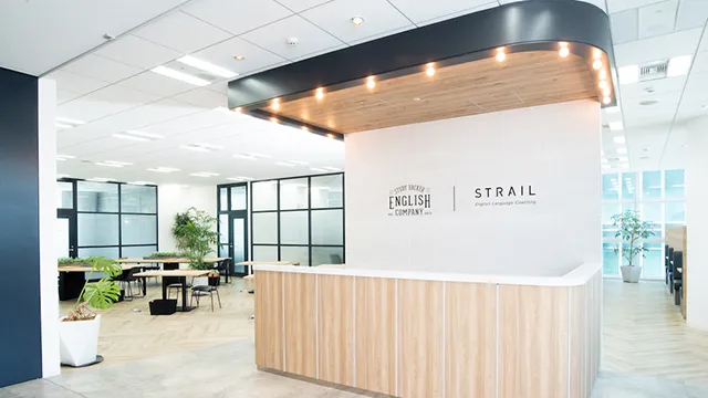 2121 English Company 大学受験部 Top 1